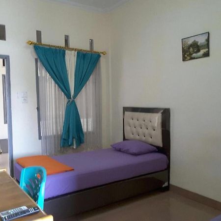 Penginapan Syariah Parit (Riau) Exterior foto