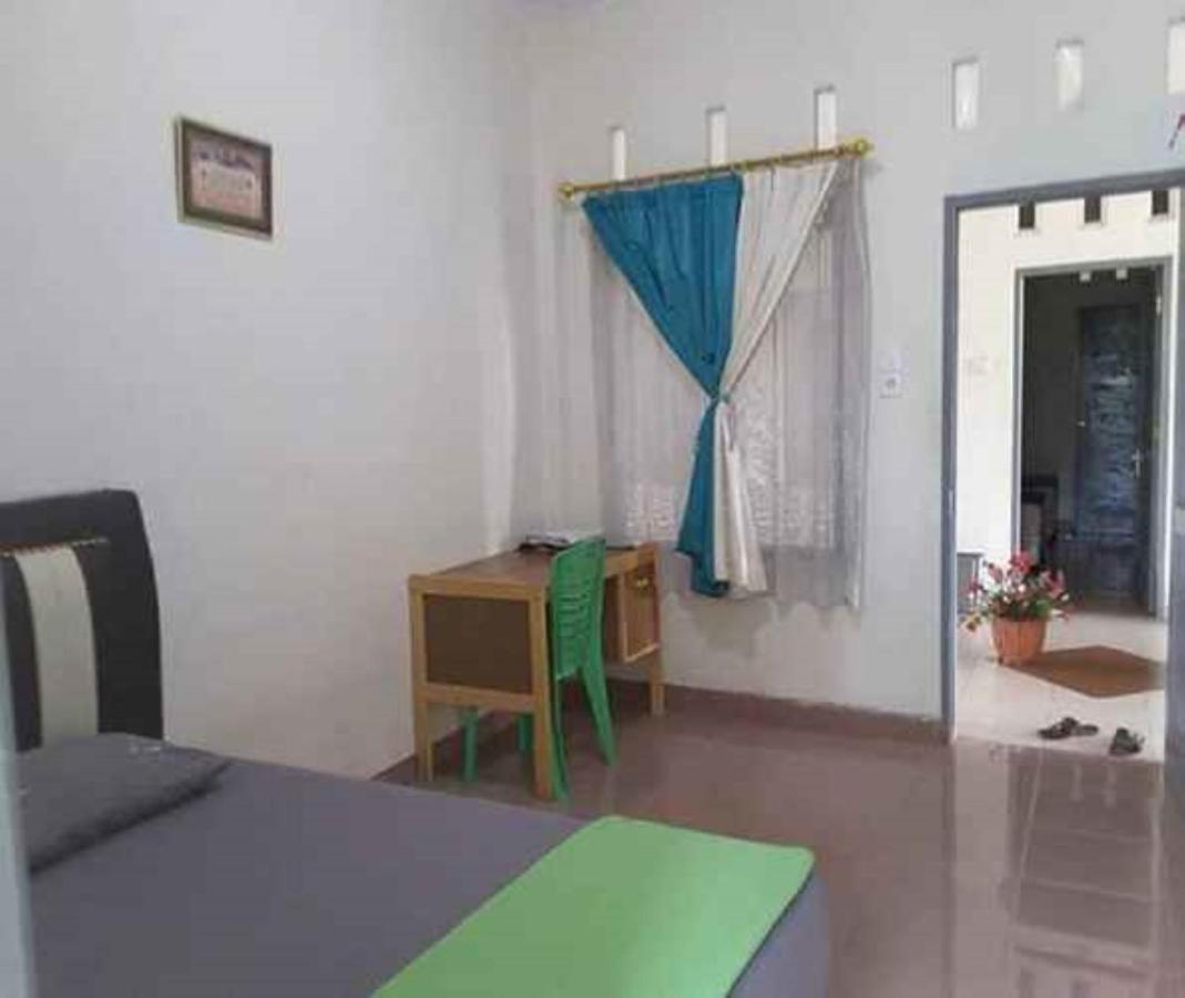 Penginapan Syariah Parit (Riau) Exterior foto